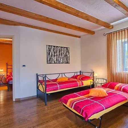 Simone Comfortable Hotel 3*